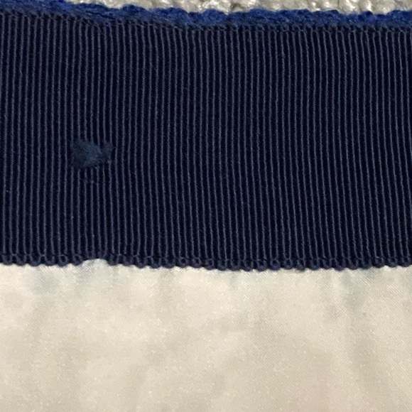 NWT GUCCI Ivory Cluny Lace Skirt with Navy/Red Web Waistband Sz EU 40 US 4 - Picture 8 of 13